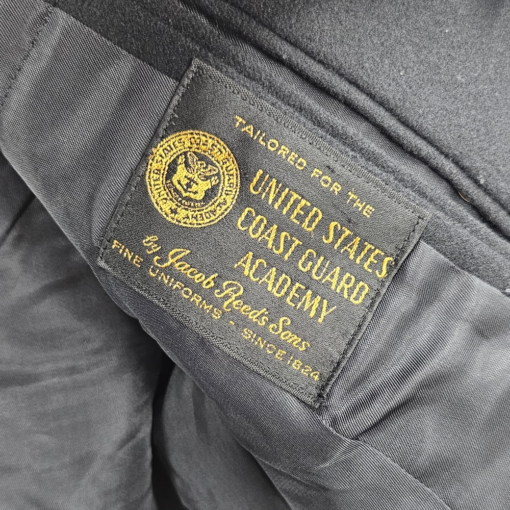 United States Coast Guard Academy Jacket Black Gold Size Large - Picture 10 of 16